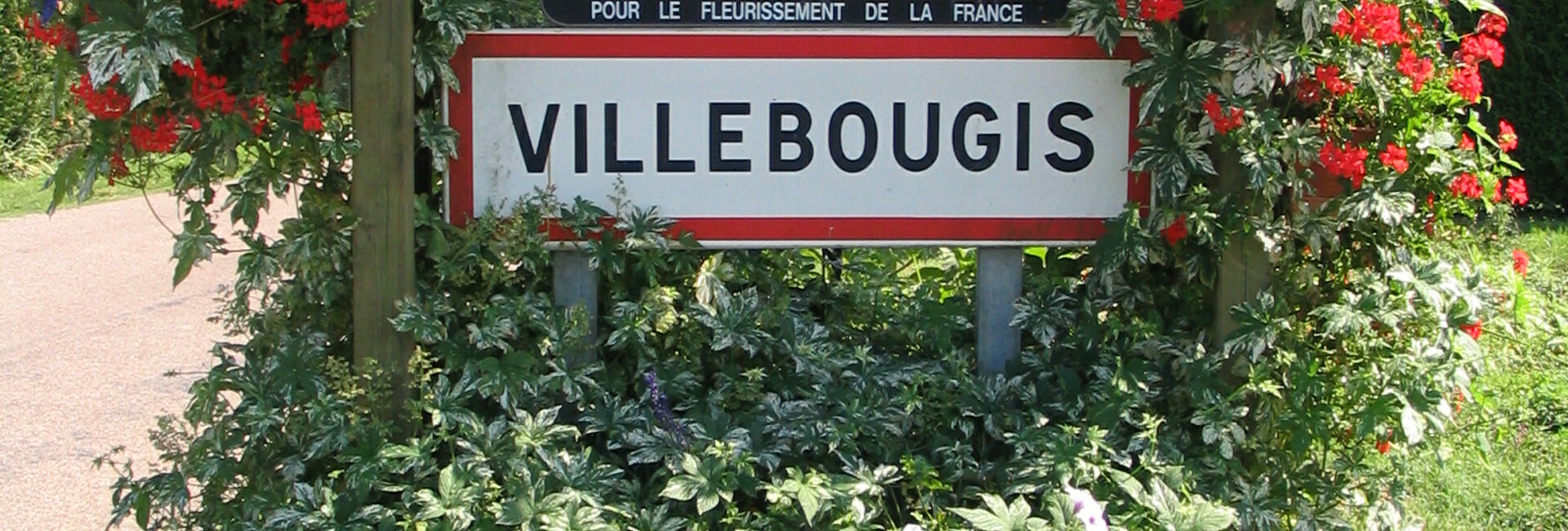 Découvrez la commune de Villebougis en vidéo (89) Yonne 